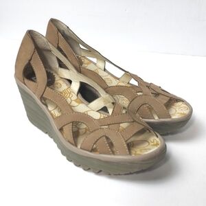 FLY London Yadi Leather Slip-on Wedge Sandals Taupe Size 37 (6.5.-7)